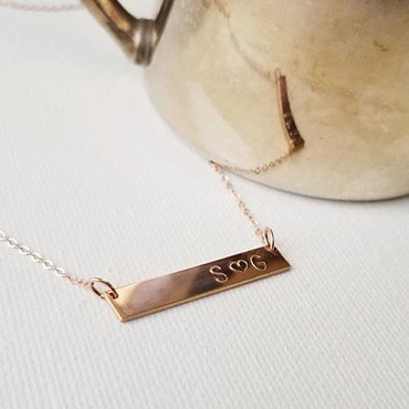 anniversary-relationship-bar-necklace
