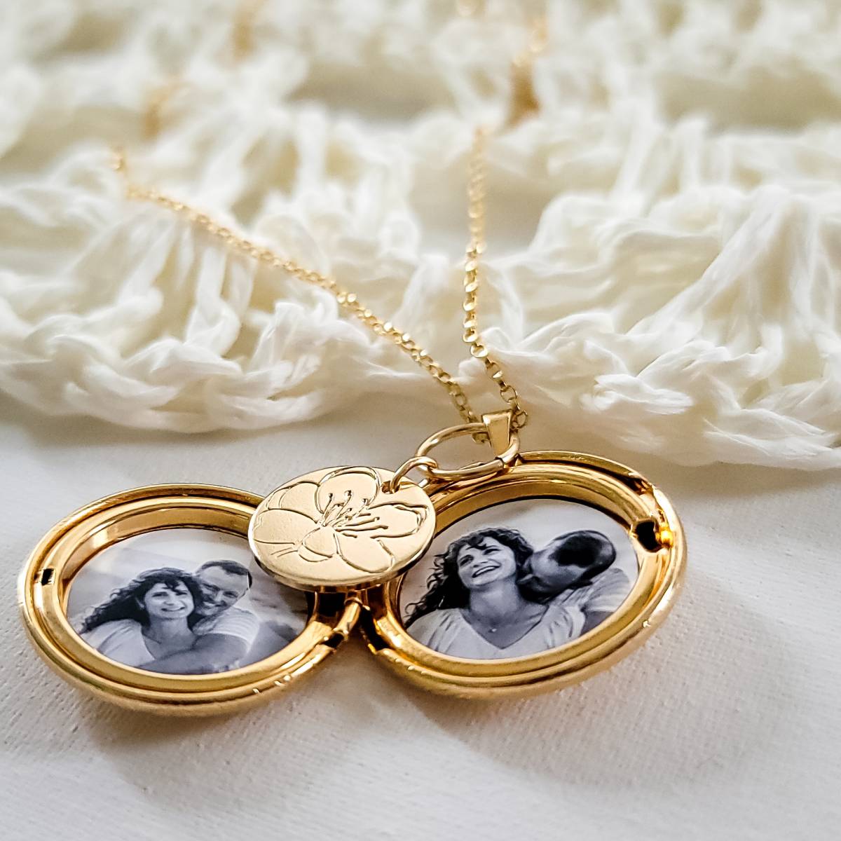 Made by Mary Family Florals Oval Disc Necklace | Handmade,Personalized Gold Filled / 20-22