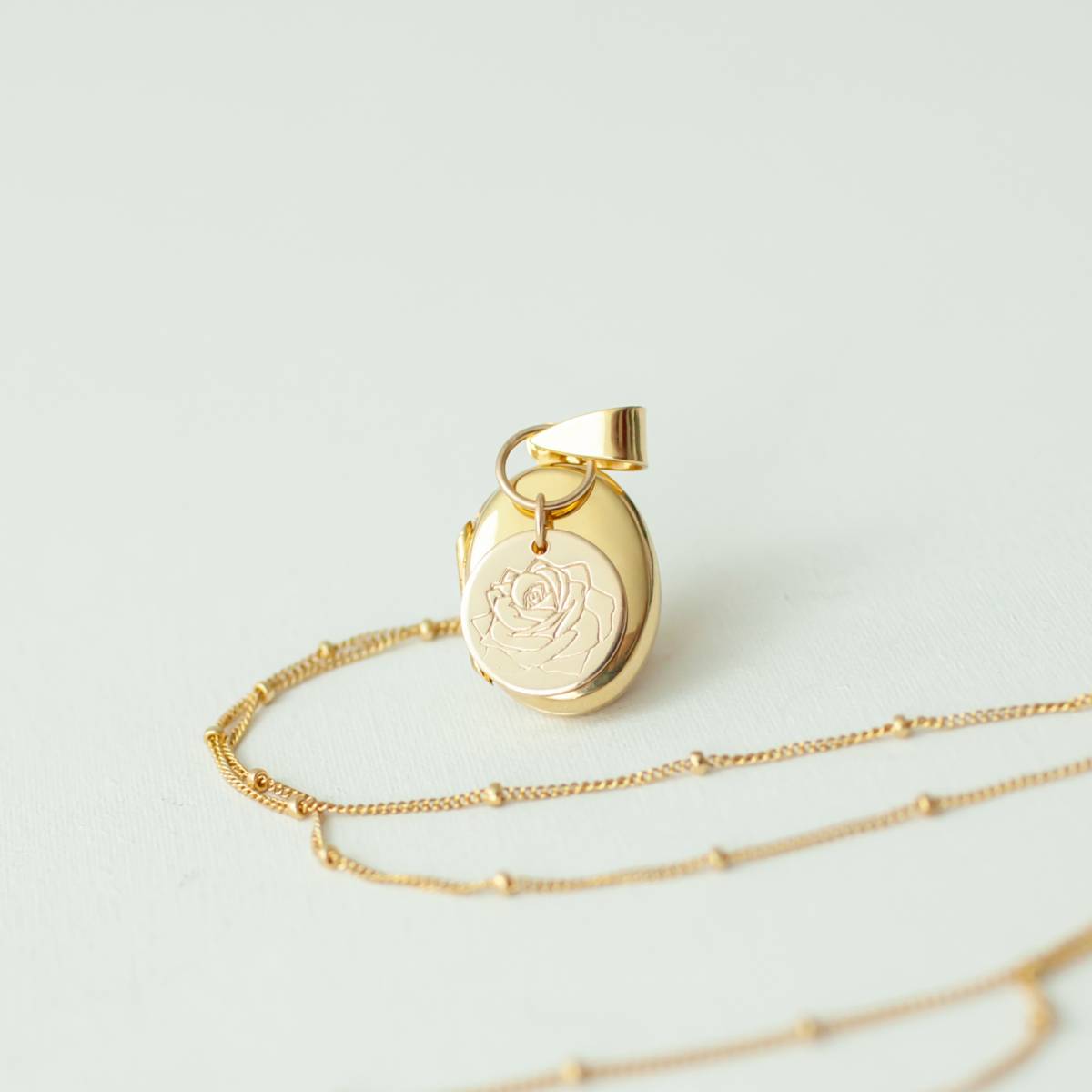 Birth Month Flower Gold Filled or Sterling Silver on Satellite Chain Photo Oval Locket - We Can Add Up to One or Two Photos Sterling Silver 0 Photos