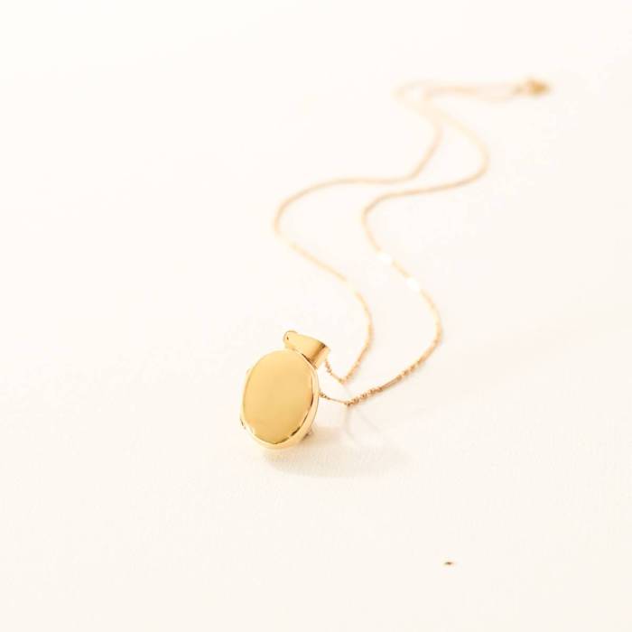 Oval Sterling Silver or Gold Filled Locket on Bar and Curb Chain