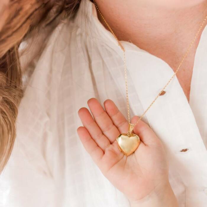 Medium Simple Heart Locket Necklace - Image 3