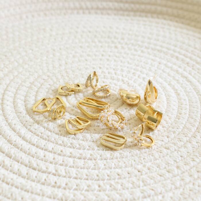 Luxe Oval Hoops - Image 3