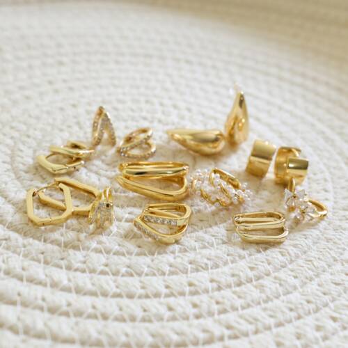 Just Right Oval Luxe Hoops