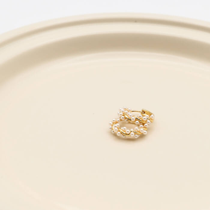Pearly Girly Hoop Earrings - Image 2