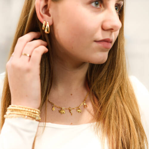 Just Right Oval Luxe Hoops