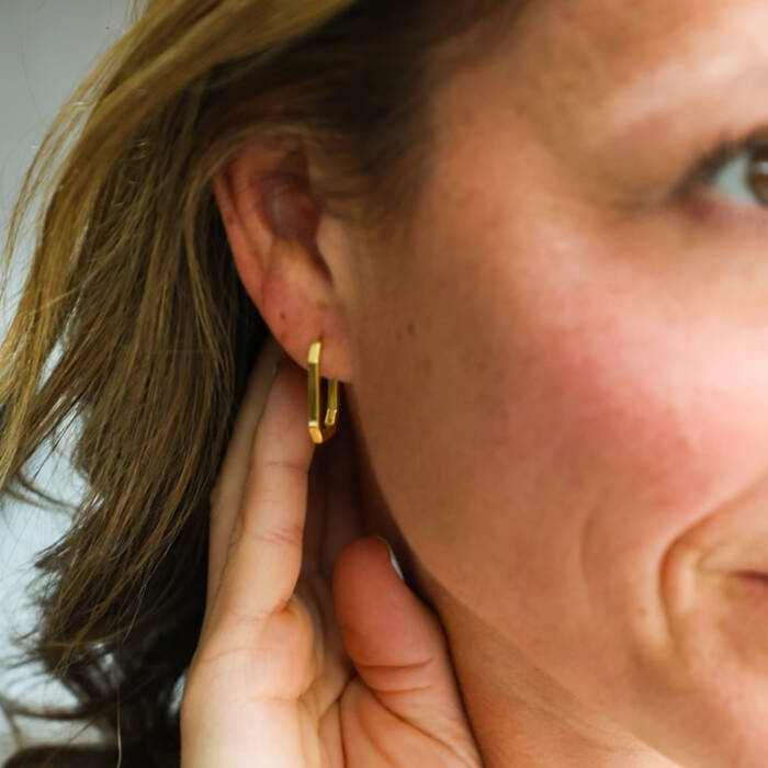 Modern Lines Hoop Earrings - Image 3